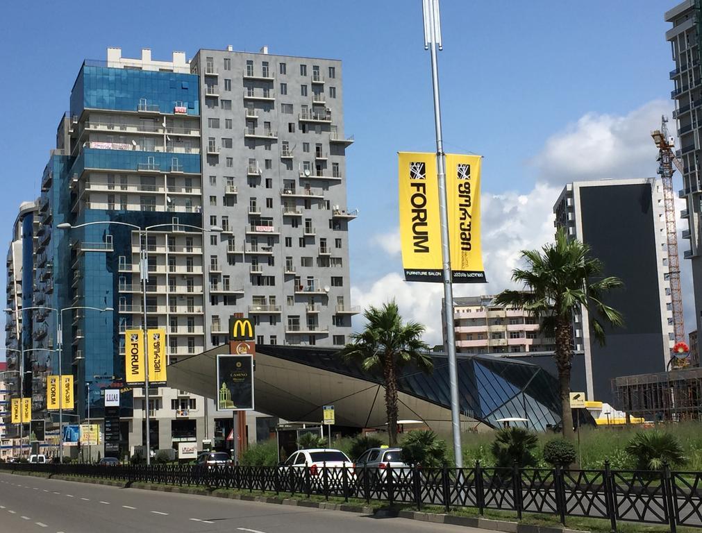 Batumi Center 3 Rooms City Side 部屋 写真