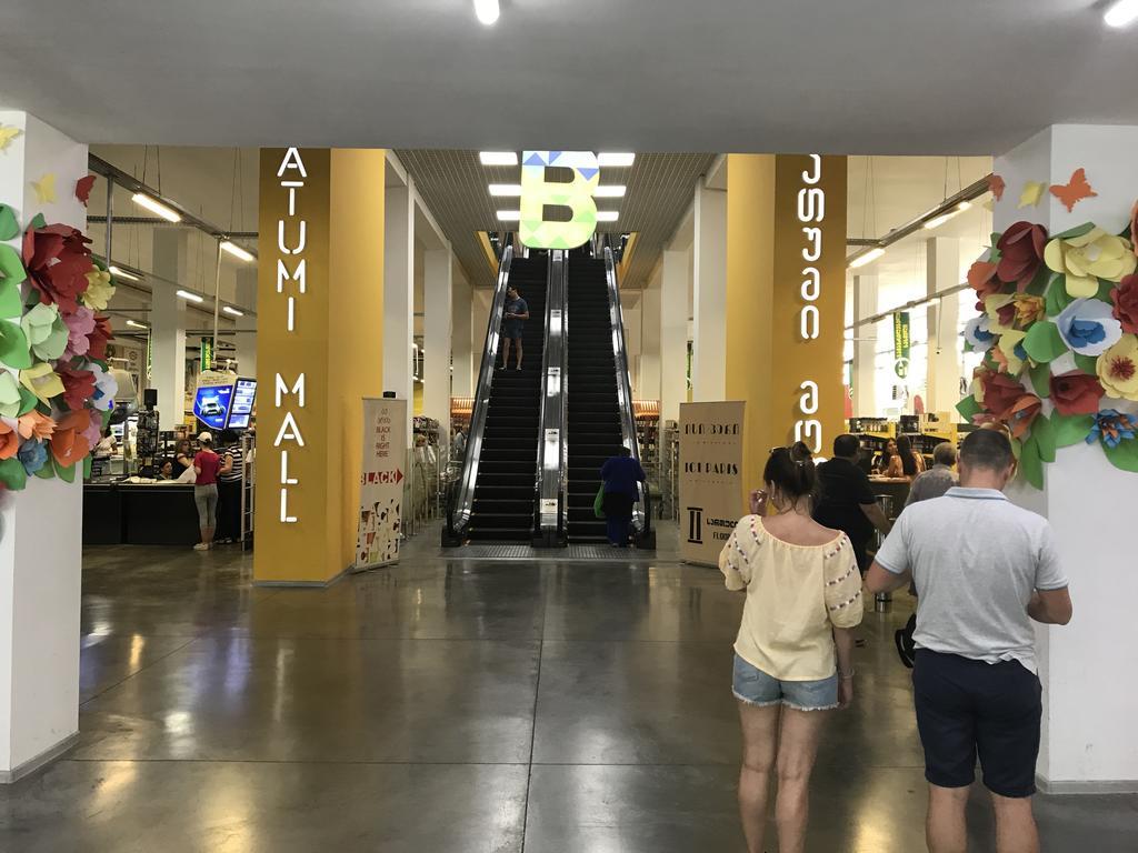 Batumi Center 3 Rooms City Side エクステリア 写真