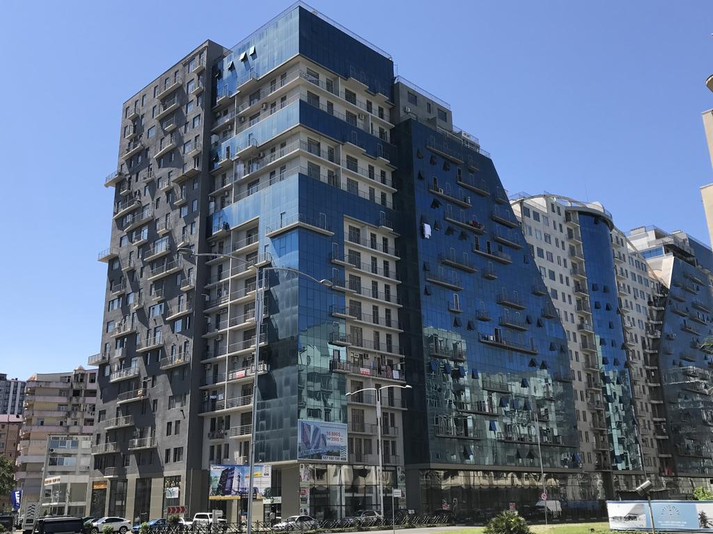 Batumi Center 3 Rooms City Side エクステリア 写真